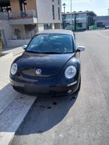 Volkswagen Beetle Cabrio Black Orange - gebrauchte VW Beetle aus dem Jahr 2010