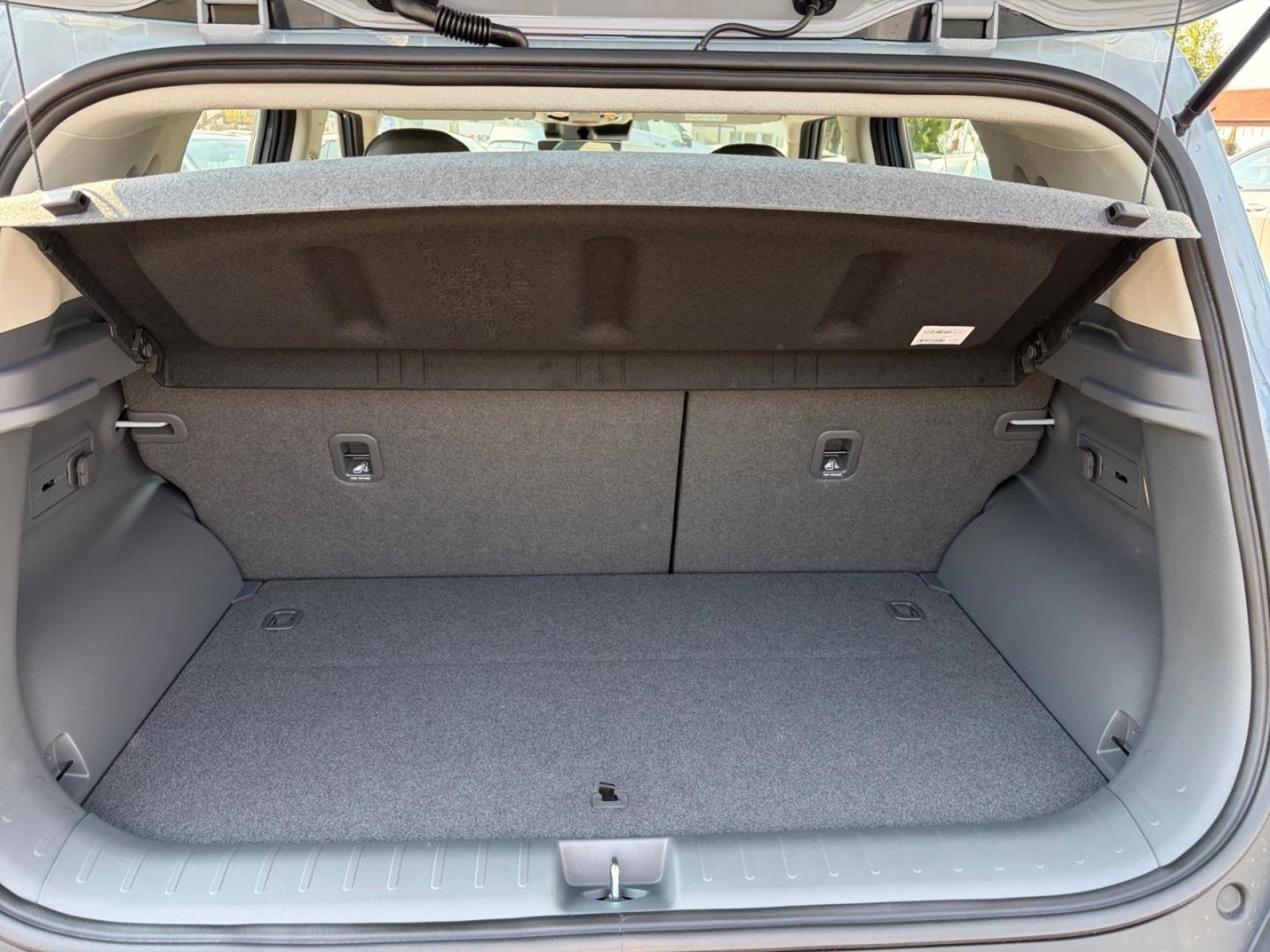 Fahrzeugabbildung Kia EV2 Air 42.2 kWh 5S Winterpaket Wärmepumpe LED A