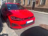 Volkswagen Golf 7.5 GTI Performance Schalter Honeycomb - Volkswagen Golf: 7 GTI Performance