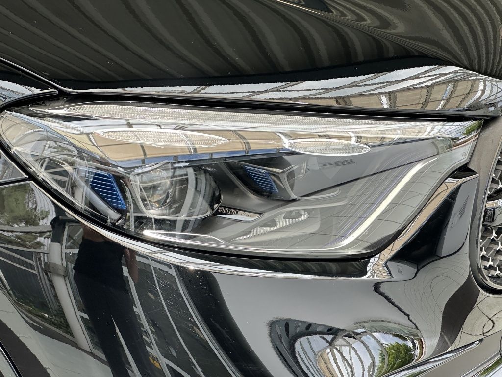 Fahrzeugabbildung Mercedes-Benz GLC 200 4MATIC Coupé AMG Line*NightPaket*Carplay