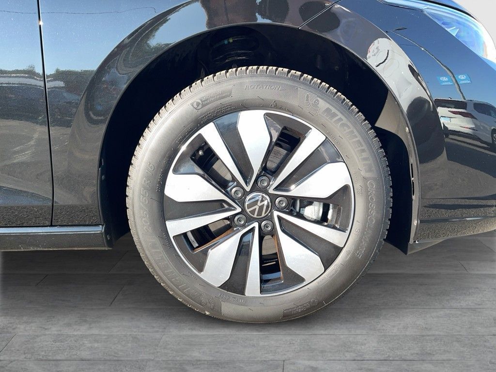 Volkswagen Golf - Bild 9