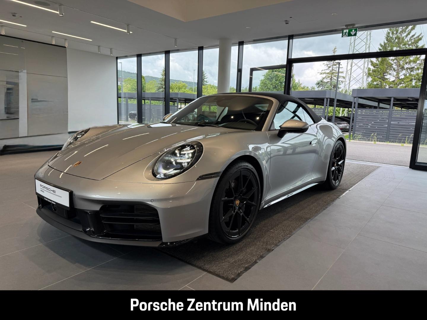 Porsche 992 911 Carrera Cabriolet Sportabgas LED-Matrix