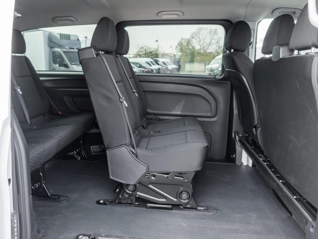 Mercedes-Benz Vito 114 CDI Tourer PRO Lang Navi Kamera foto 11