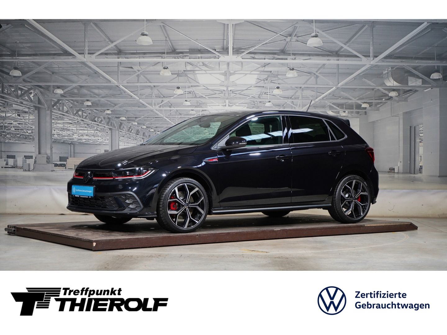 Volkswagen Polo GTI 2.0 TSI PANO Kamera ACC Matrix 18-Zoll