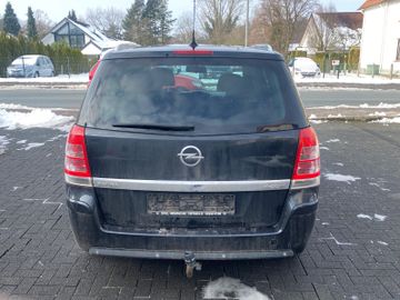 Bild 5 Opel ZAFIRA B FAMILY PLUS AHK XENON KLEINE MÄNGEL