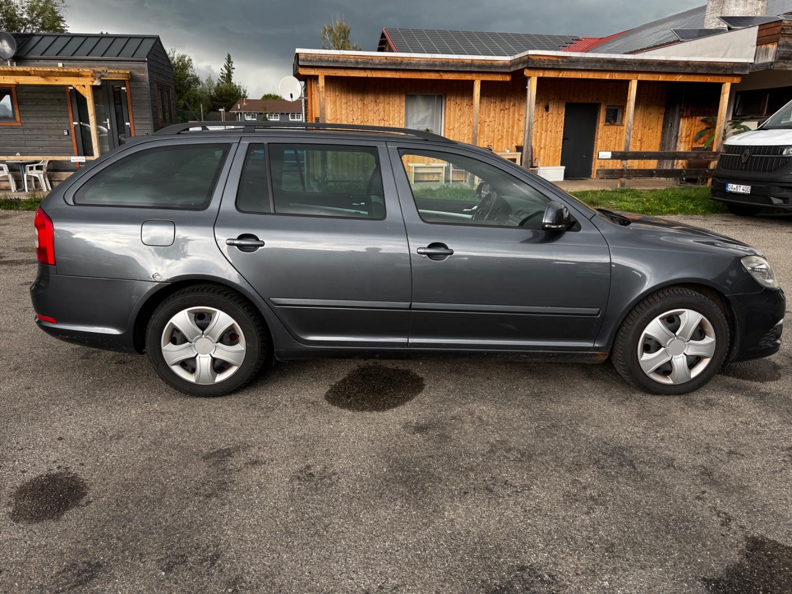 Skoda Octavia 2011 — photo 5