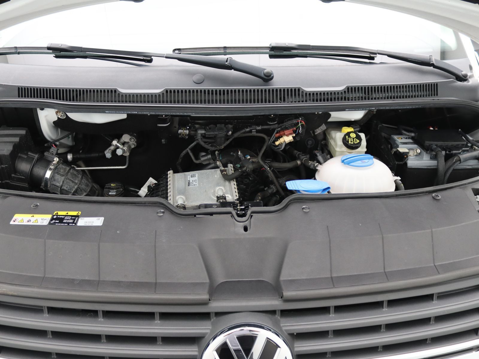 Volkswagen T6 Kombi - Bild 17