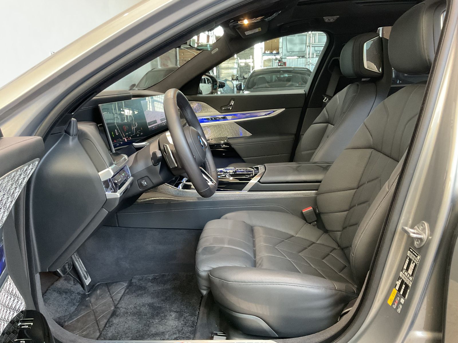 Fahrzeugabbildung BMW i7 eDrive50 B&W Surround, Executive Lounge Paket