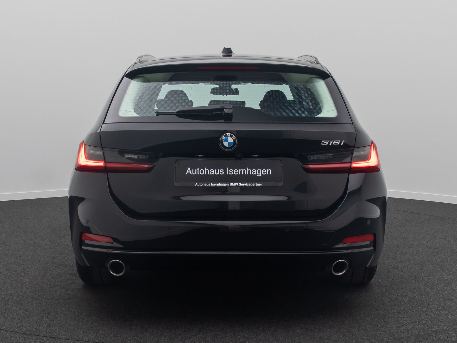 Fahrzeugabbildung BMW 318i Alarm DAB Kamera Sportlenkrad CockpitPlus