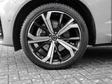 Volvo XC60 Ultimate Dark AWD B5 Benzin EU6d Allrad HUD - Volvo XC60 mit Benzin-Antrieb: Geländewagen, Automatik
