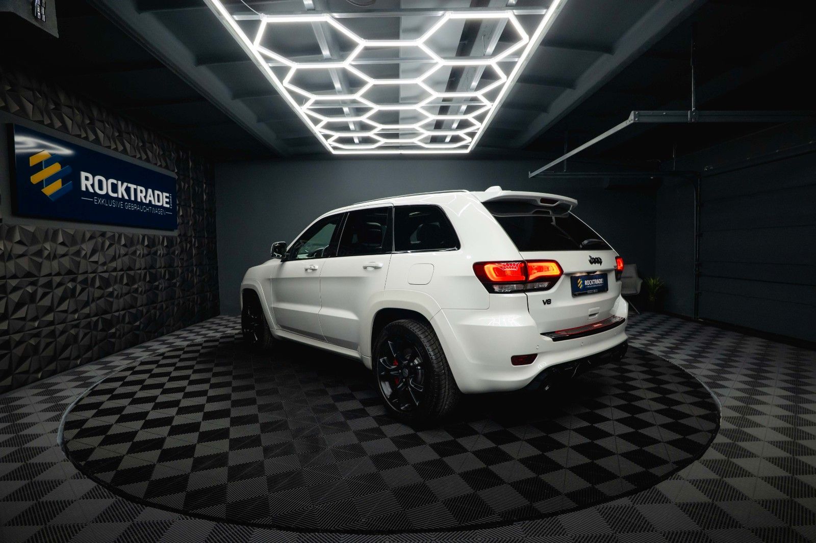 Fahrzeugabbildung Jeep Grand Cherokee 6.4 SRT V8 *Unfallfrei*Pano*COC*