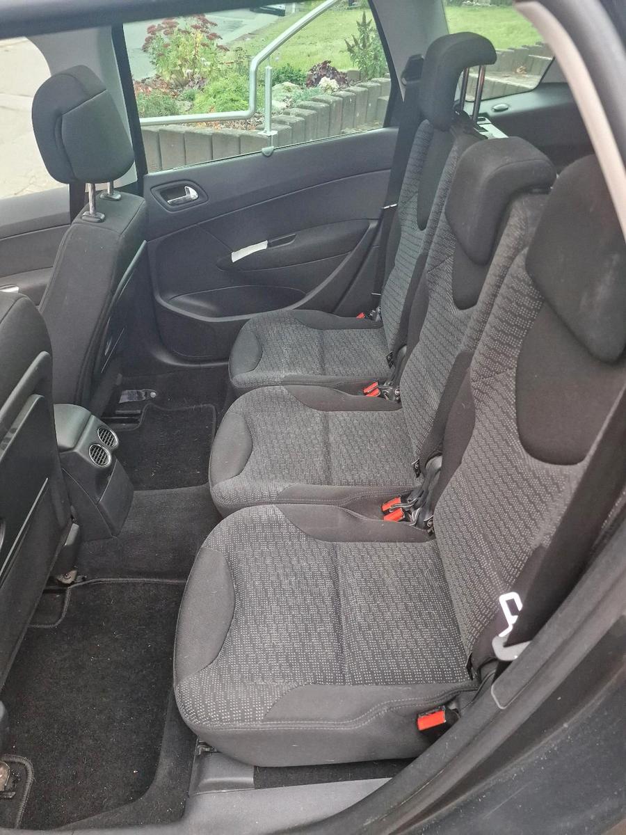 Peugeot 308 2009 — photo 7