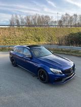 Mercedes-Benz C 63 AMG Mercedes-AMG C 63 T S Mercedes-AMG S - blaue Mercedes-Benz C 63 AMG