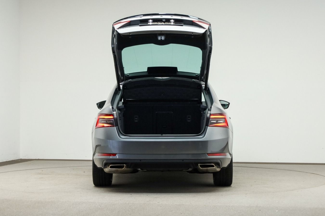 Skoda Superb - Bild 7