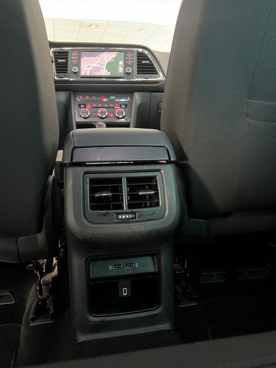 Fahrzeugabbildung SEAT Ateca Xcellence 2.0 TDI *LED*ACC*ALCANTARA*AHK*
