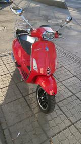 Vespa Sprint 125 ROT, Gepäck, wie NEU - VESPA SPRINT 125