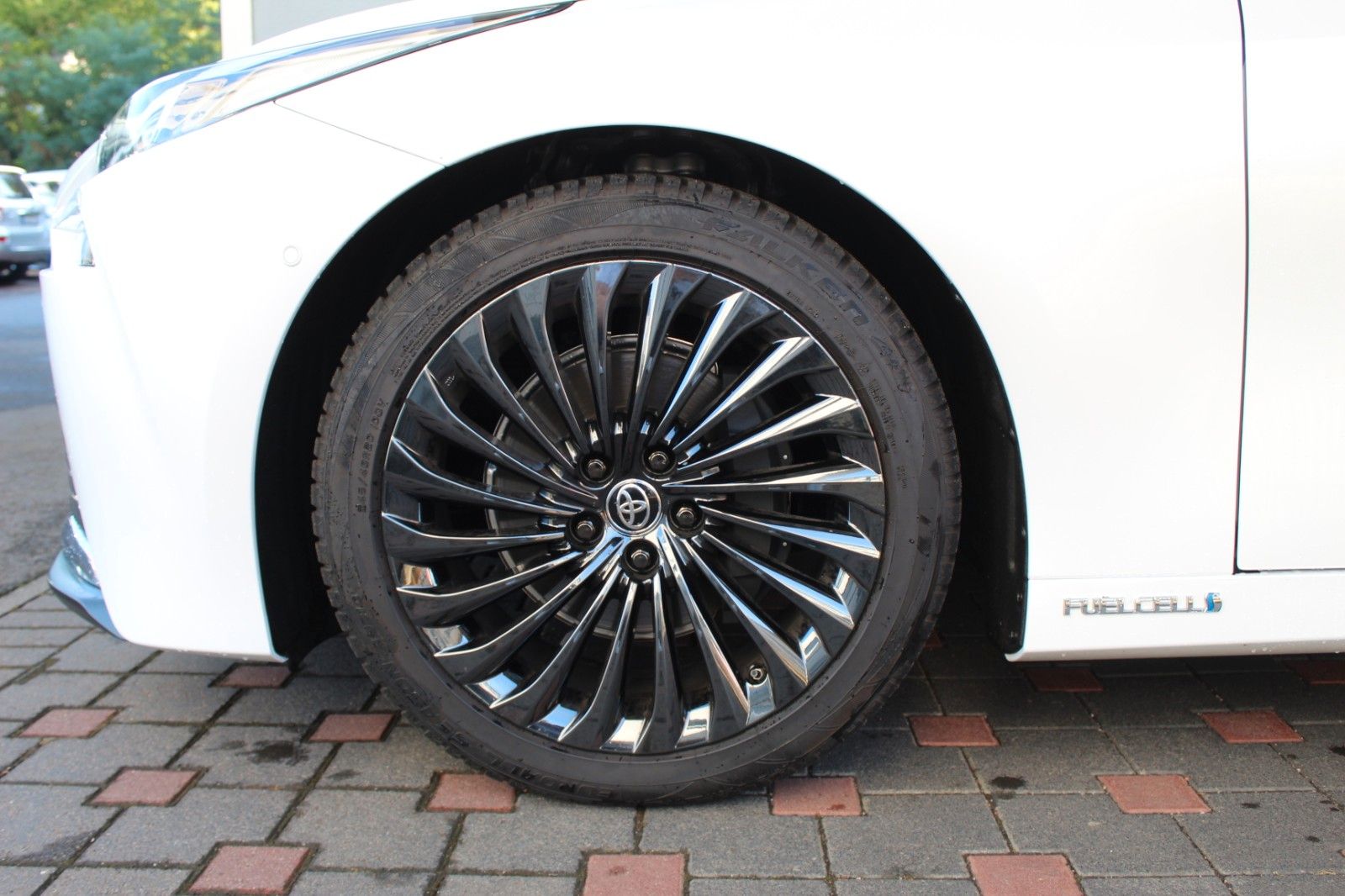Fahrzeugabbildung Toyota MIRAI Advanced FUELCELL