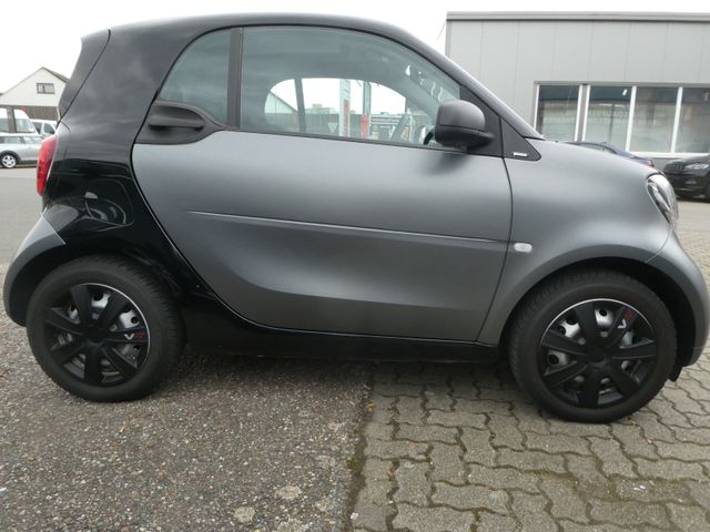 Smart ForTwo fortwo coupe**TÜV 04/2026*8-bereift*