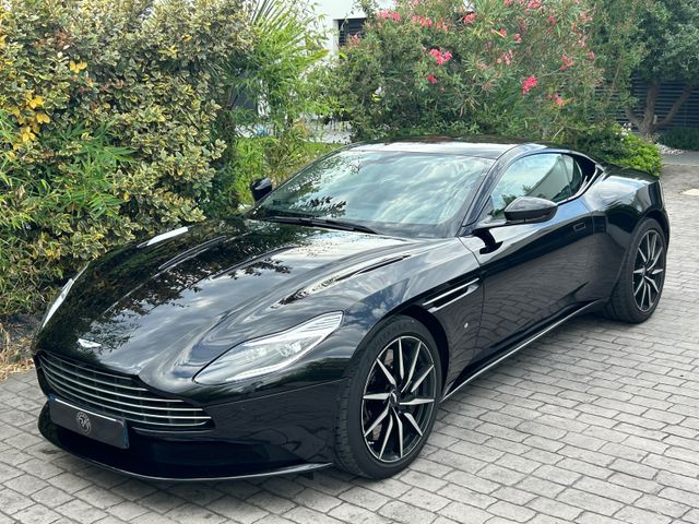 Aston Martin DB11 5.2 V12