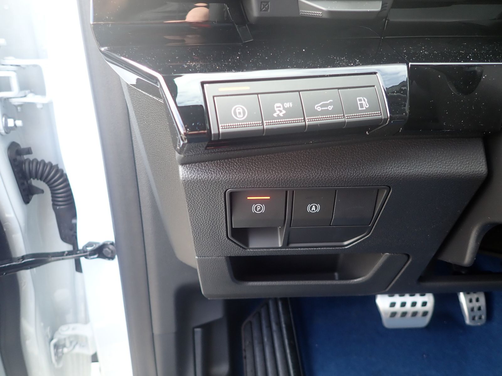 Fahrzeugabbildung Renault Rafale Esprit Alpine E-Tech Plug-in Hybrid 300 4