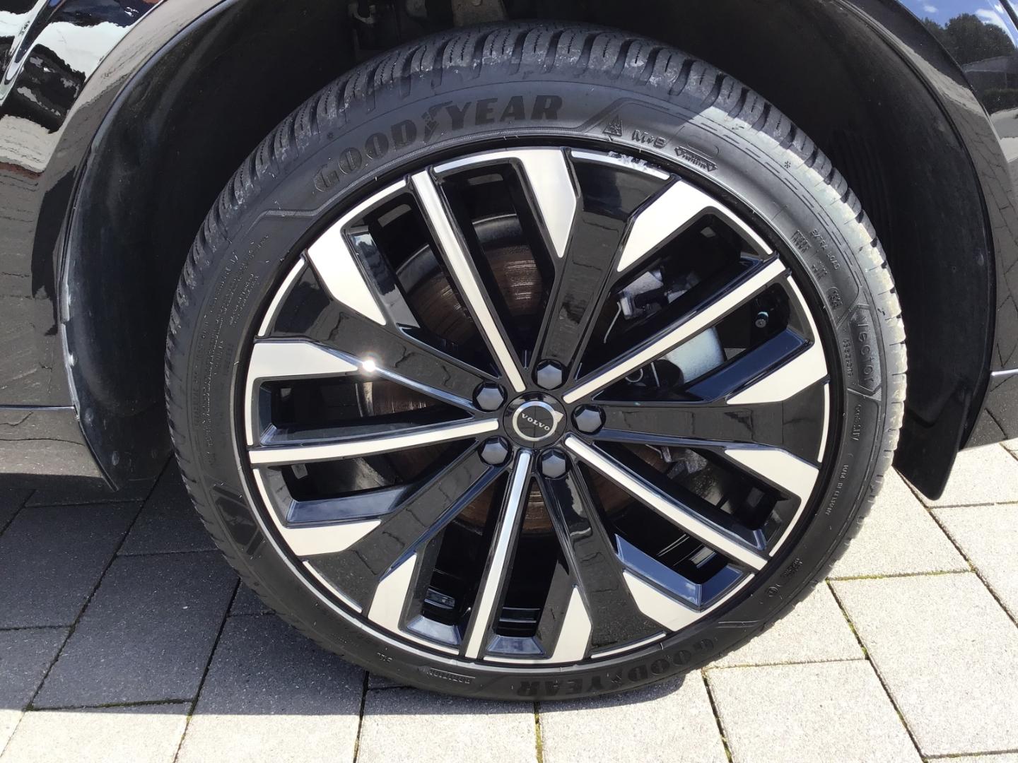Volvo XC60 T8 Ultra Dark AWD PanoDach Cam Stdhzg.