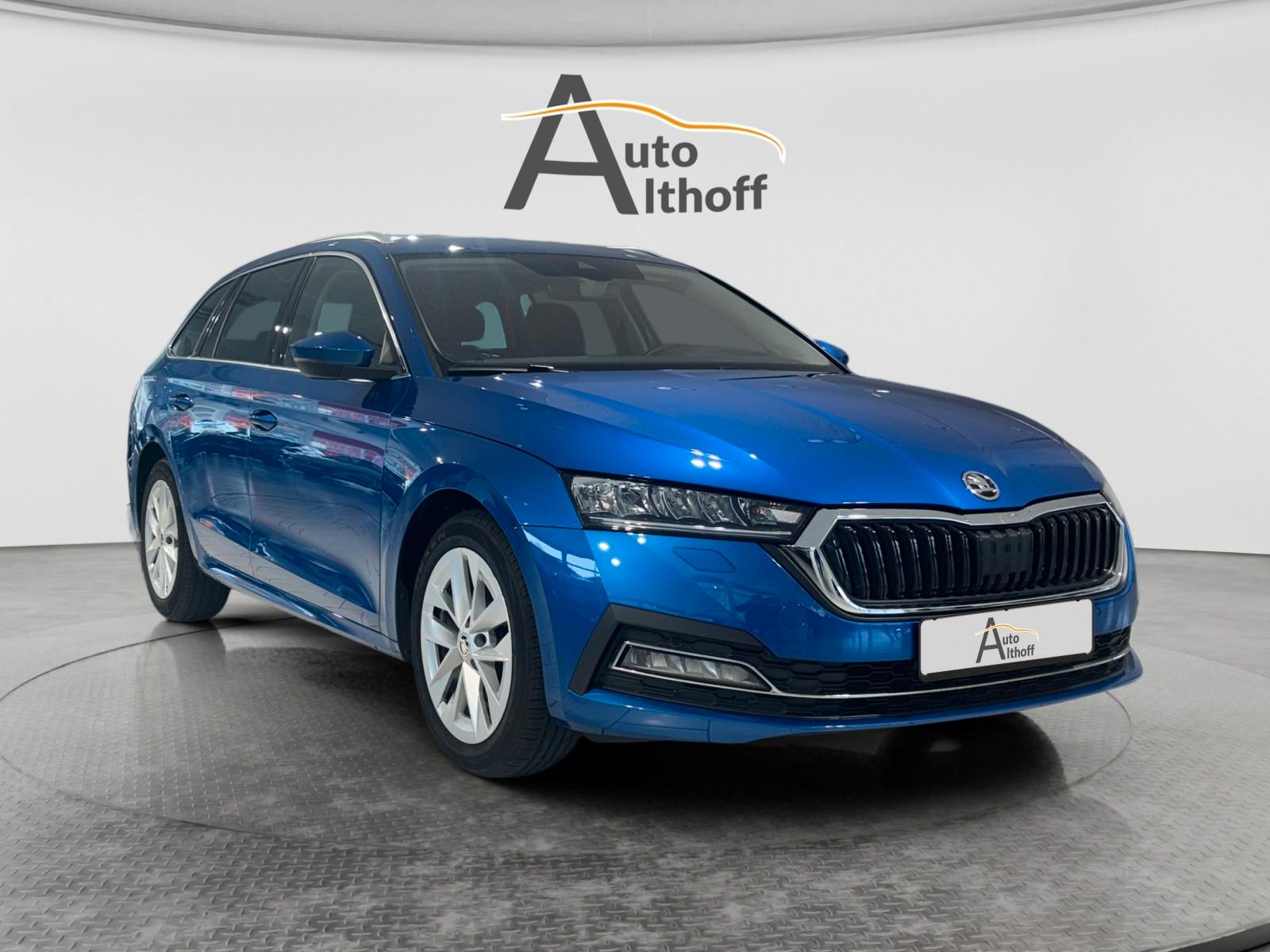Skoda Octavia 2.0TDI Style ACC LED KESSY PANO HEAD SHZ