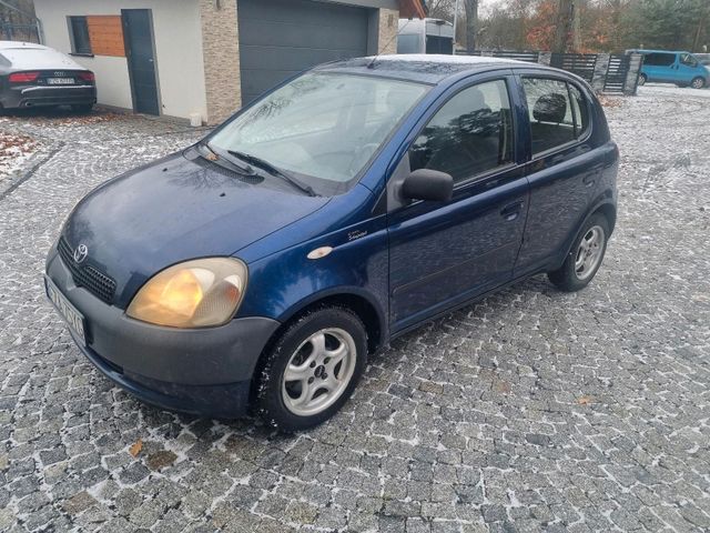 Toyota Yaris 1.0 5 tur guten Zustand servo