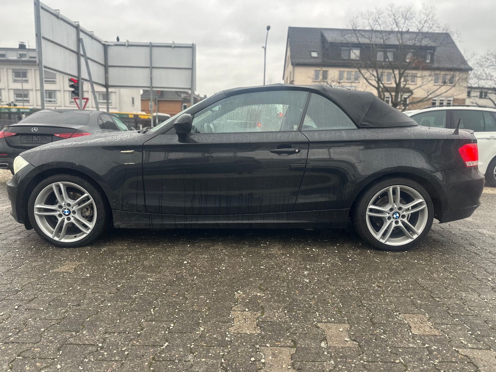 Fahrzeugabbildung BMW 120d CABRIO*LEDER+NAVI+18`LM+SHZ*