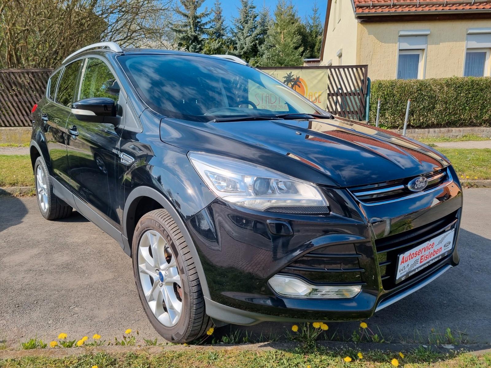 Ford Kuga Titanium 4x4 Autom. Navi Xenon TWA SHZ