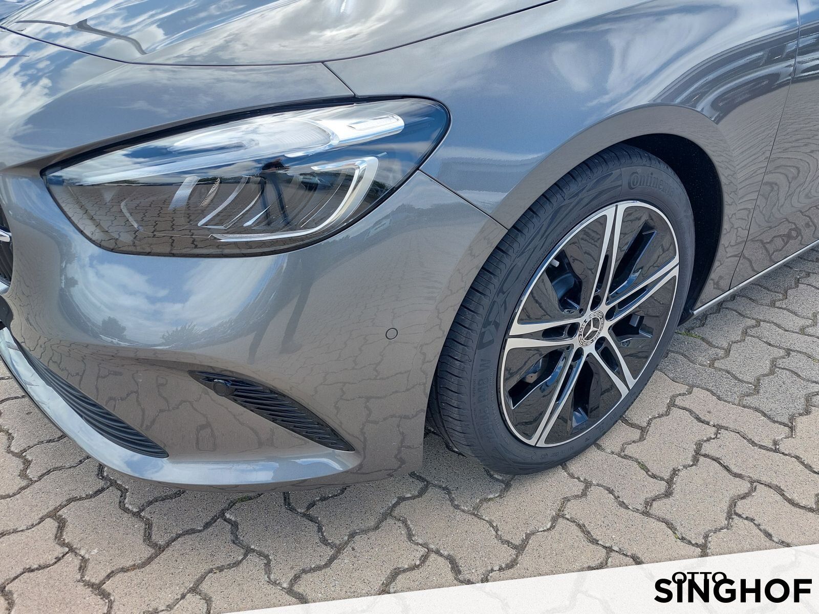 Fahrzeugabbildung Mercedes-Benz B 200 Progressive +Night+Pano+Distronic+Rü Kam+
