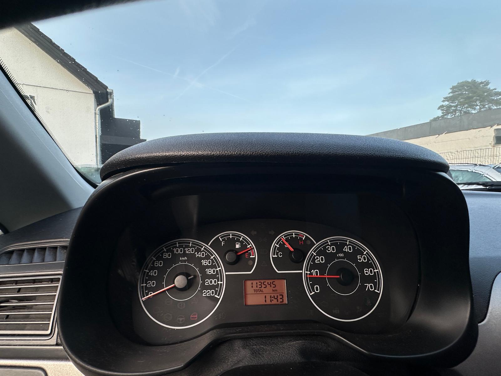 Fiat Grande Punto 1.2 HU neu 113tkm 1.Hand!!!