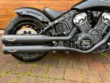 Indian Scout Bobber Blacks Smoke (chopper/Cruiser) - INDIAN SCOUT Motorrad