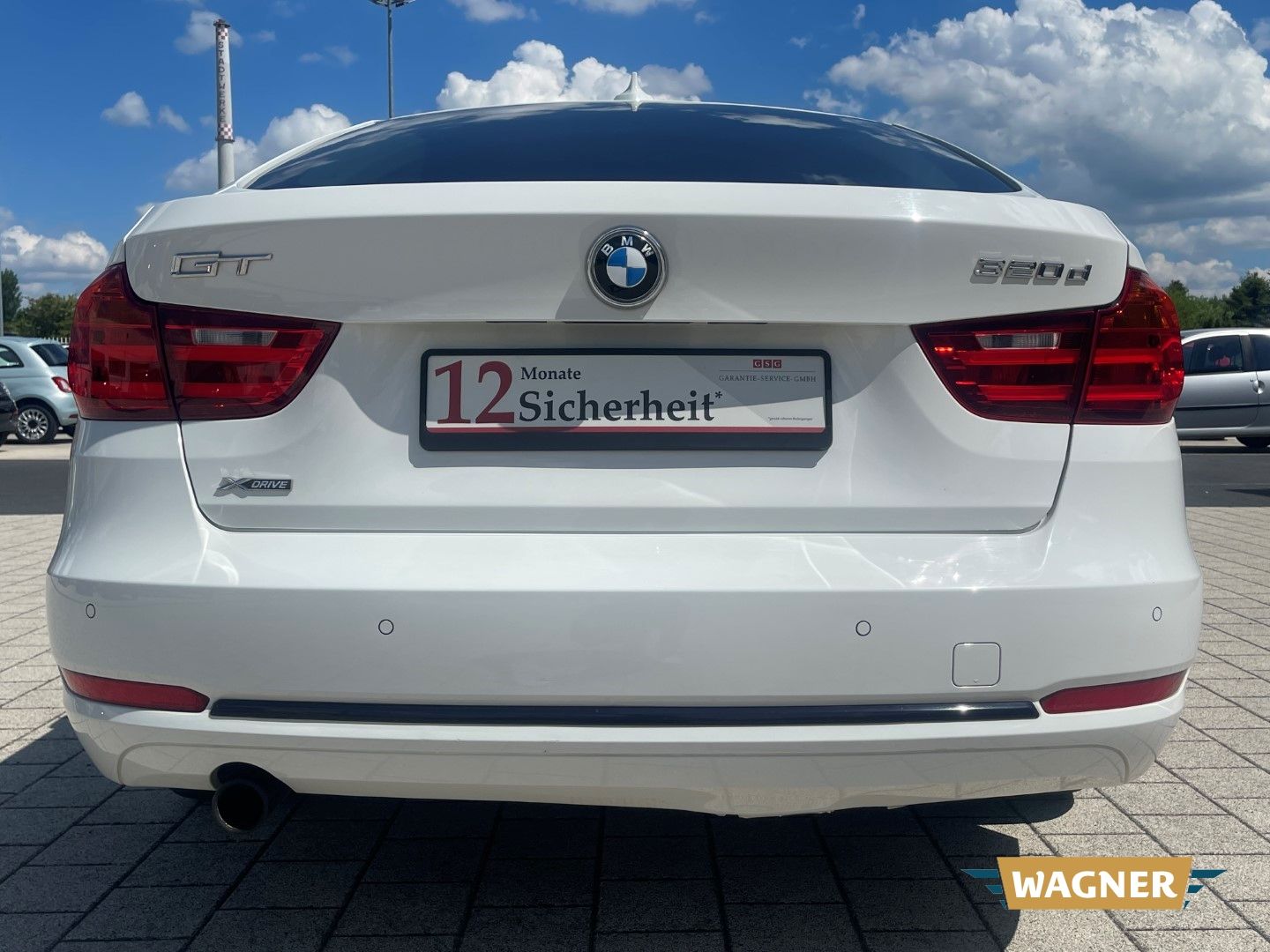 Fahrzeugabbildung BMW 320 Gran Turismo d xDrive Sport Sitzheizung