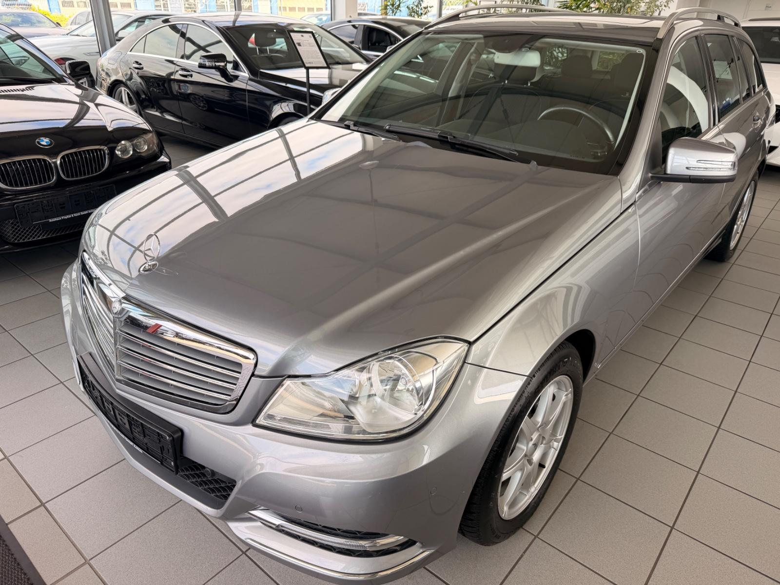 Mercedes-Benz C 220 T-Modell CDI Navi*SD*PDC*AHK