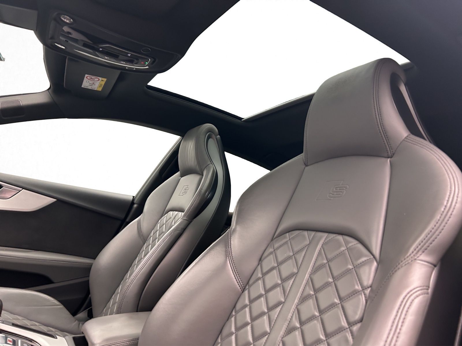 Audi S5 - Bild 10