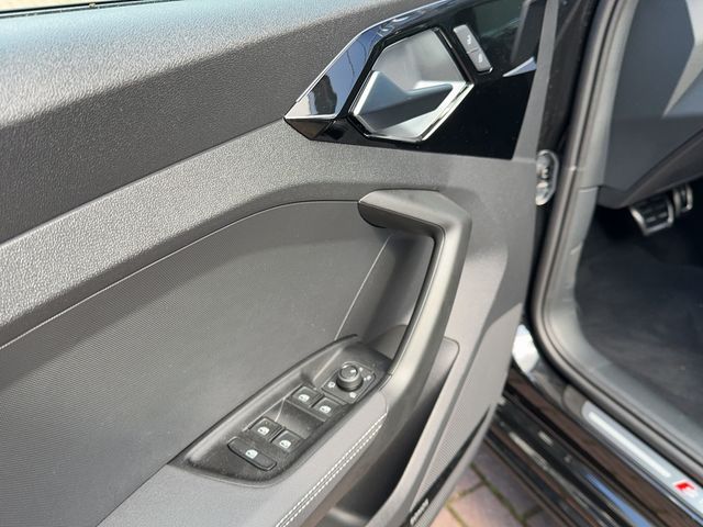 A1 Sportback 1.5 TFSI S-tronic 150 PS