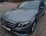 Mercedes-Benz E 250 T CGI Aut. Klima SHZ LED Navi GSH-Dach LMF - Mercedes-Benz E 250: D