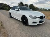 BMW 320i M Sport/8-fach bereift/Schekheft/Unfallfrei - BMW: Unfall