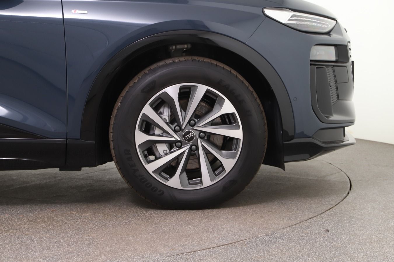 Audi Q6 e-tron - Bild 3