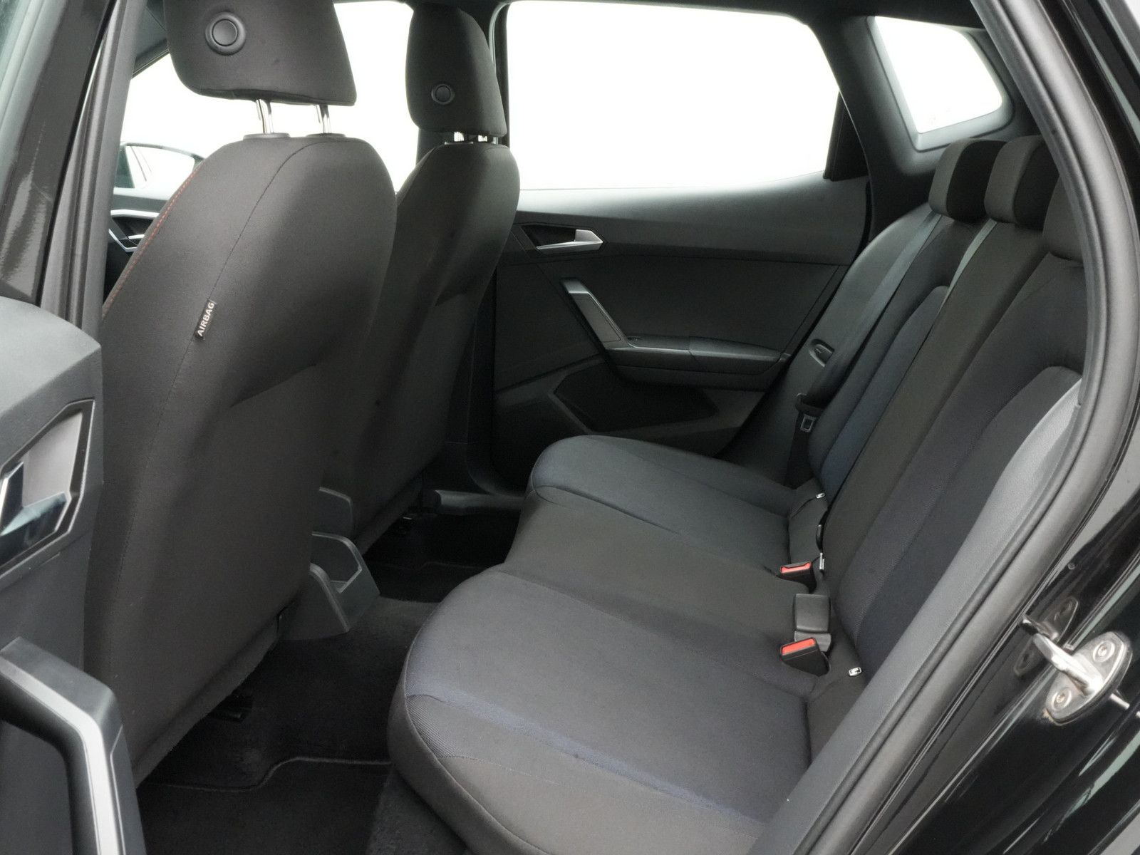 Seat Arona - Bild 12