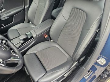 Mercedes A 180 - 11