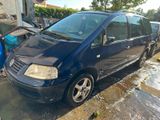 Volkswagen Vw Sharan 1,9 TDI 7 Sitzer Xenon PDC - Volkswagen Sharan aus 2001