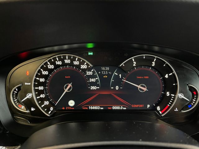 BMW 530 d xDrive Touring Sport Line *2.Hand*LED*SHZ*