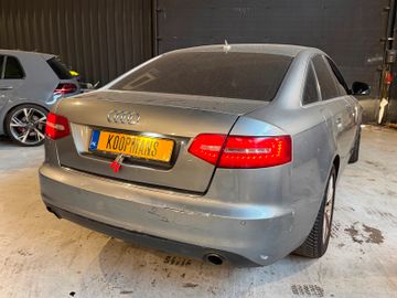 Audi A6 - 4