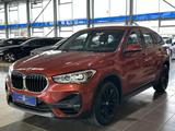 BMW X1 sDrive*18d*BusinessPaket*R.Cam*LED*AHK*SHZ* - BMW: Orange