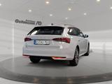 Skoda Octavia Combi 2.0 TDI Selection Navi/LED/SHZ/TWA - Skoda Octavia mit Diesel-Antrieb: Kombi, Combi