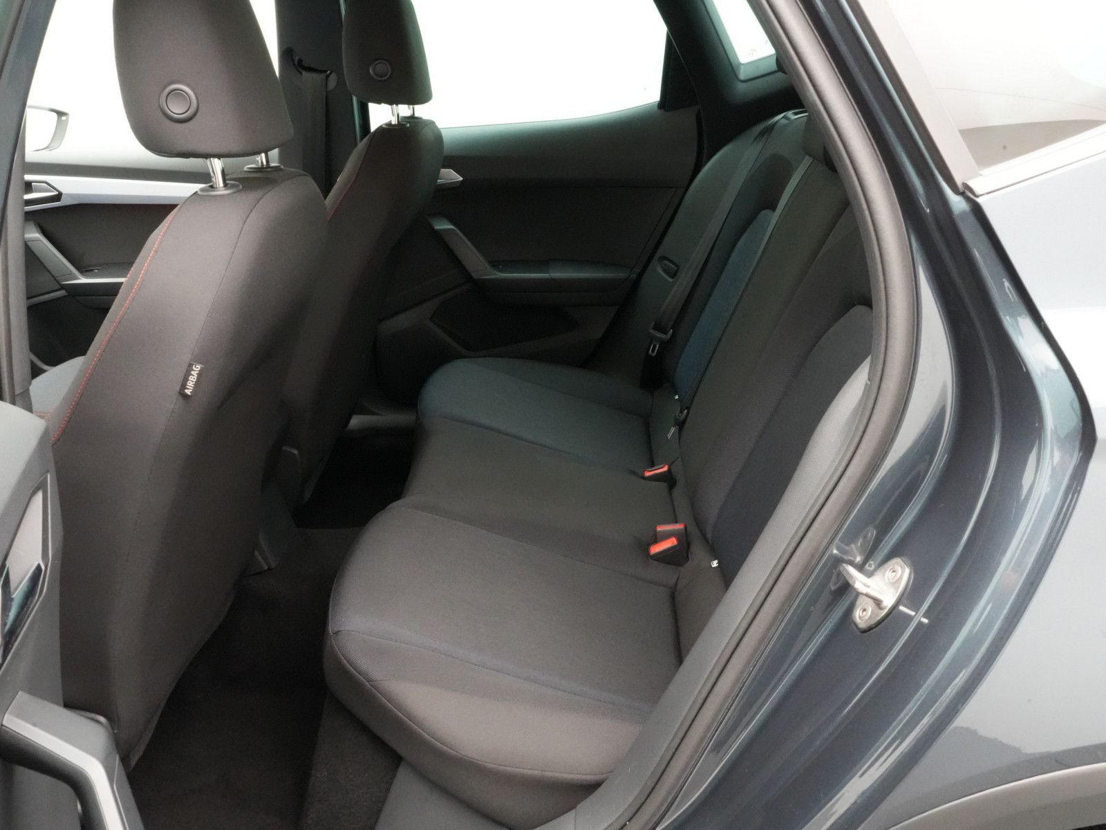 Seat Arona - Bild 13