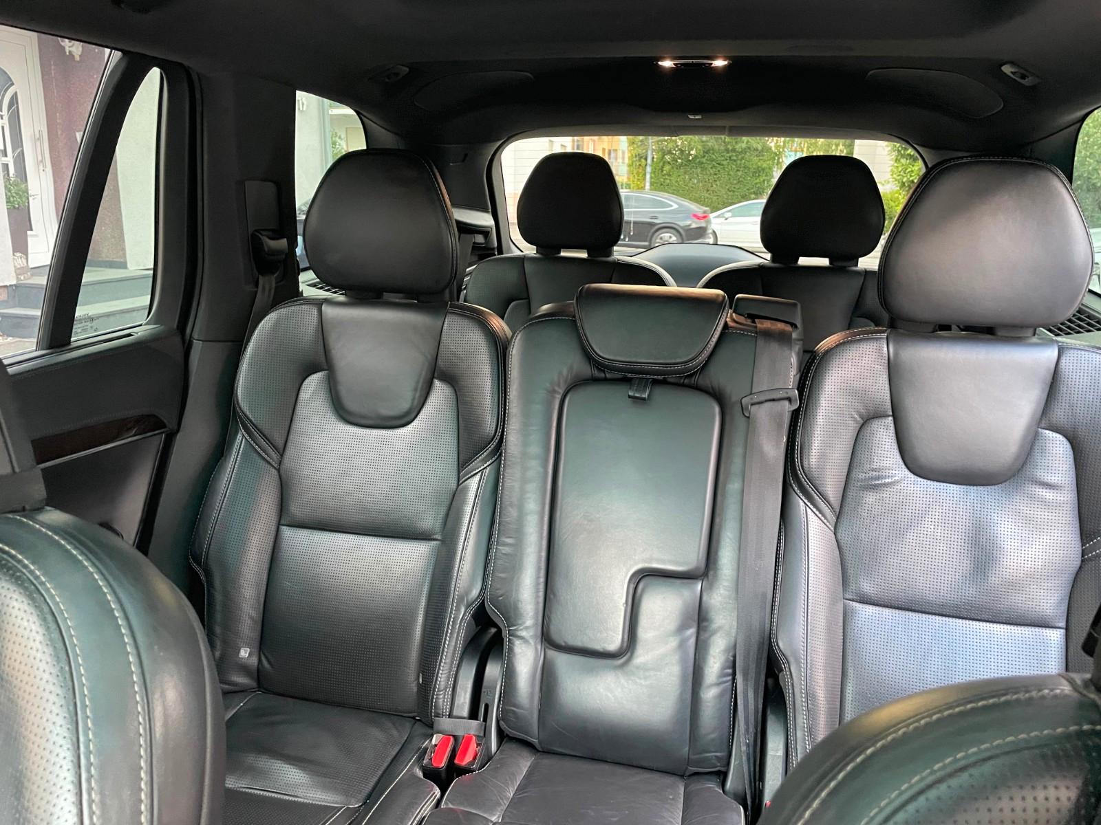 Volvo XC90 PANO-360-HUD-AHK-Pilotassist.. FULL...