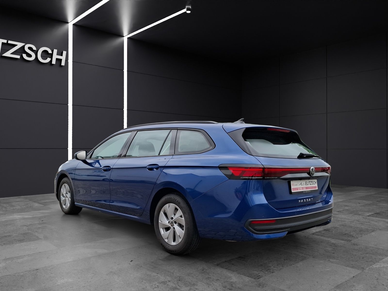 Fahrzeugabbildung Volkswagen Passat Variant eTSI DSG LED CarPlay AID ACC RFK