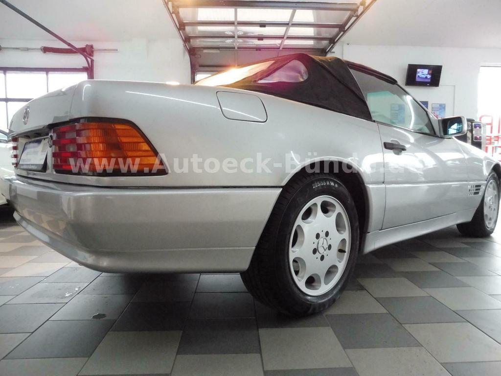 Mercedes-Benz SL 320